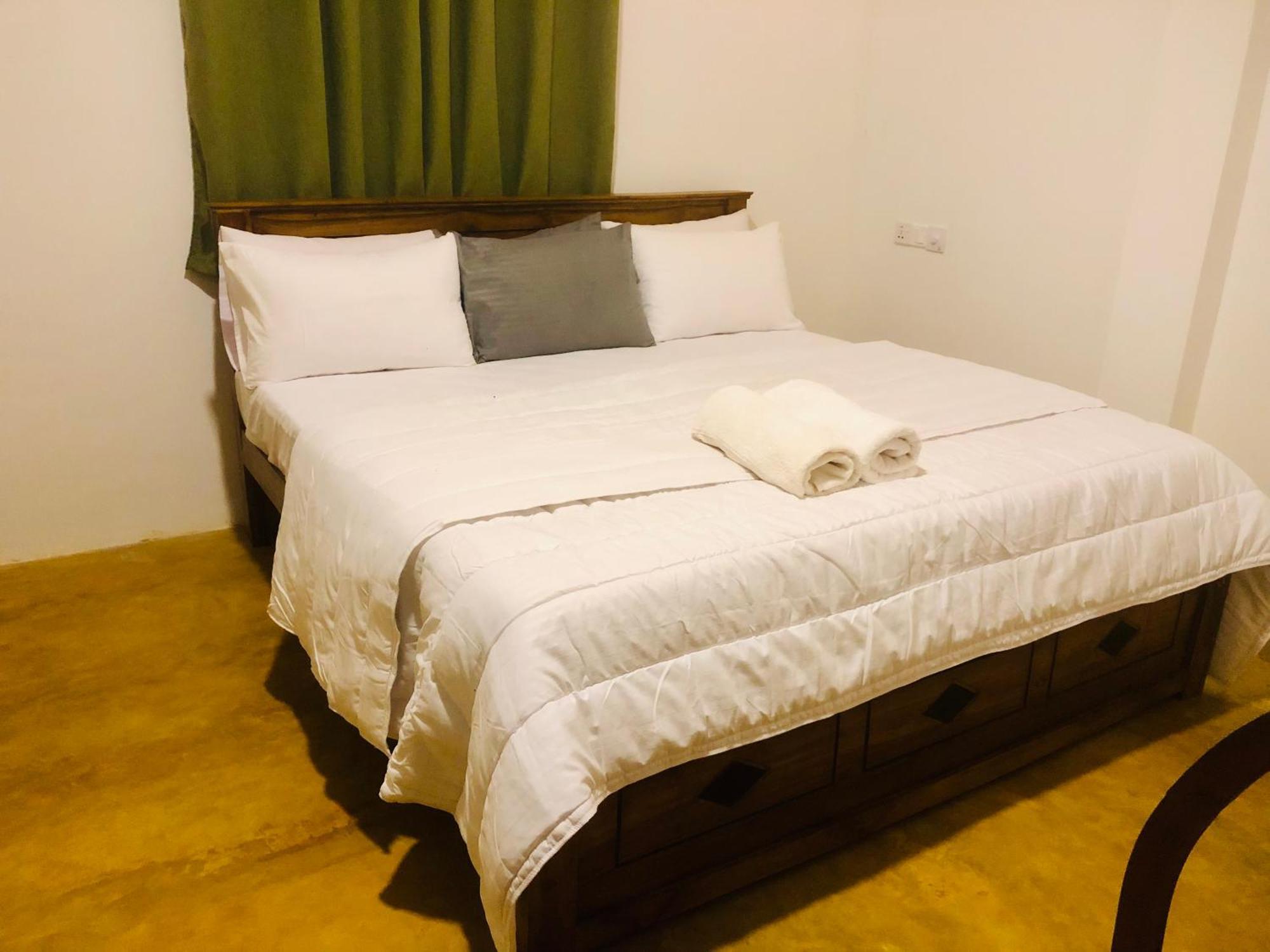 Jungle Beach Inn Унаватуна Екстериор снимка