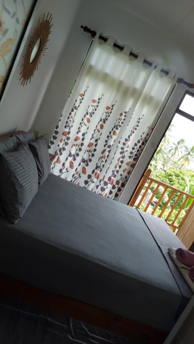 Jungle Beach Inn Унаватуна Екстериор снимка